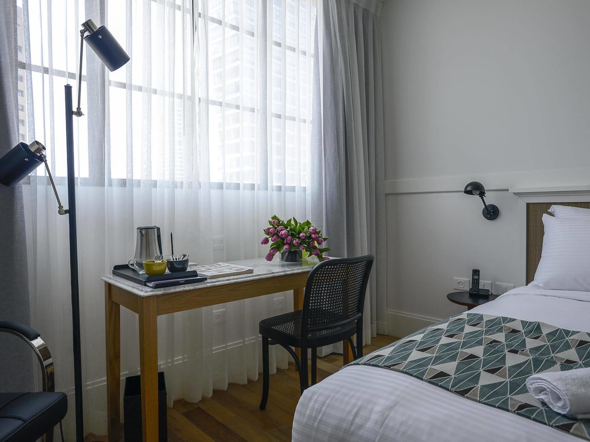 ลิลลี่ แอนด์ บลูม โฮเต็ล Hotel เทลอาวีฟ ภายนอก รูปภาพ